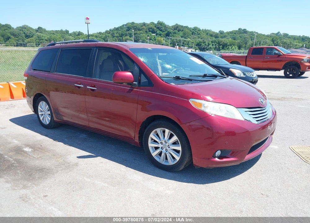 2011 TOYOTA SIENNA LIMITED V6 VIN: 5TDYK3DC1BS040705