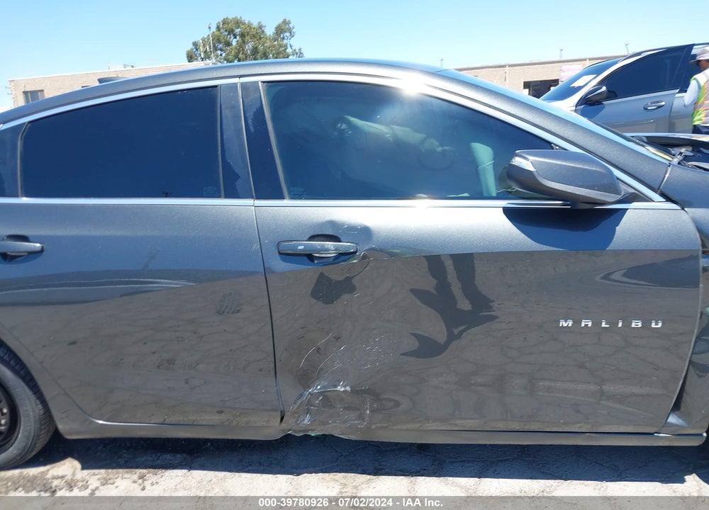 2017 CHEVROLET MALIBU 1LT VIN: 1G1ZE5ST2HF186400