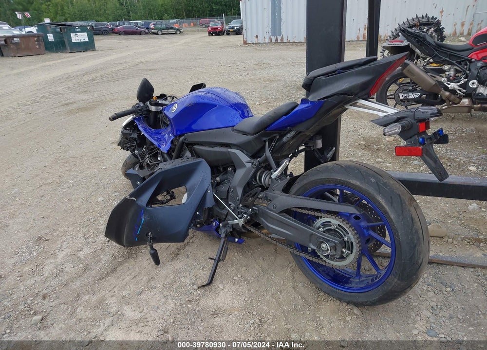2023 YAMAHA YZFR7 VIN: JYARM38E6PA006477