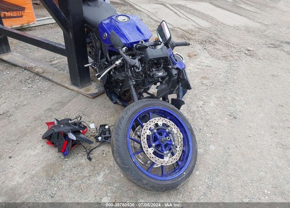 2023 YAMAHA YZFR7 VIN: JYARM38E6PA006477