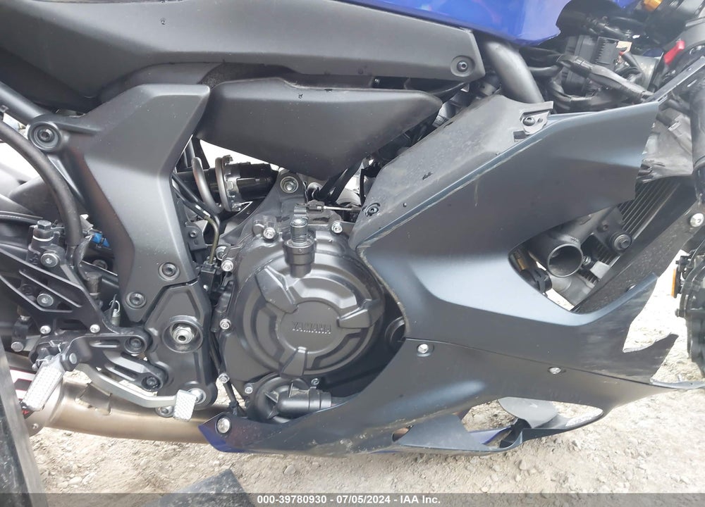 2023 YAMAHA YZFR7 VIN: JYARM38E6PA006477