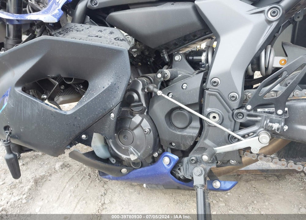2023 YAMAHA YZFR7 VIN: JYARM38E6PA006477
