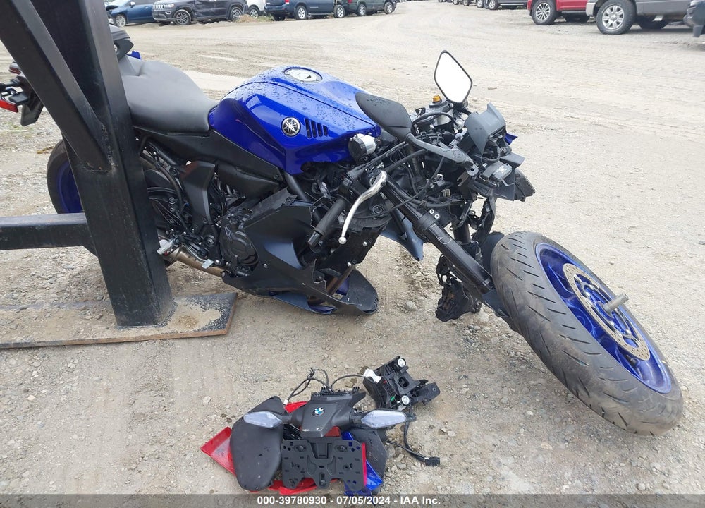 2023 YAMAHA YZFR7 VIN: JYARM38E6PA006477