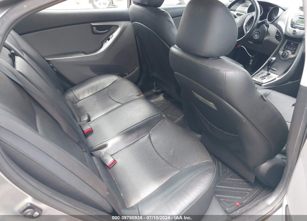 2013 HYUNDAI ELANTRA LIMITED VIN: KMHDH4AE3DU630052