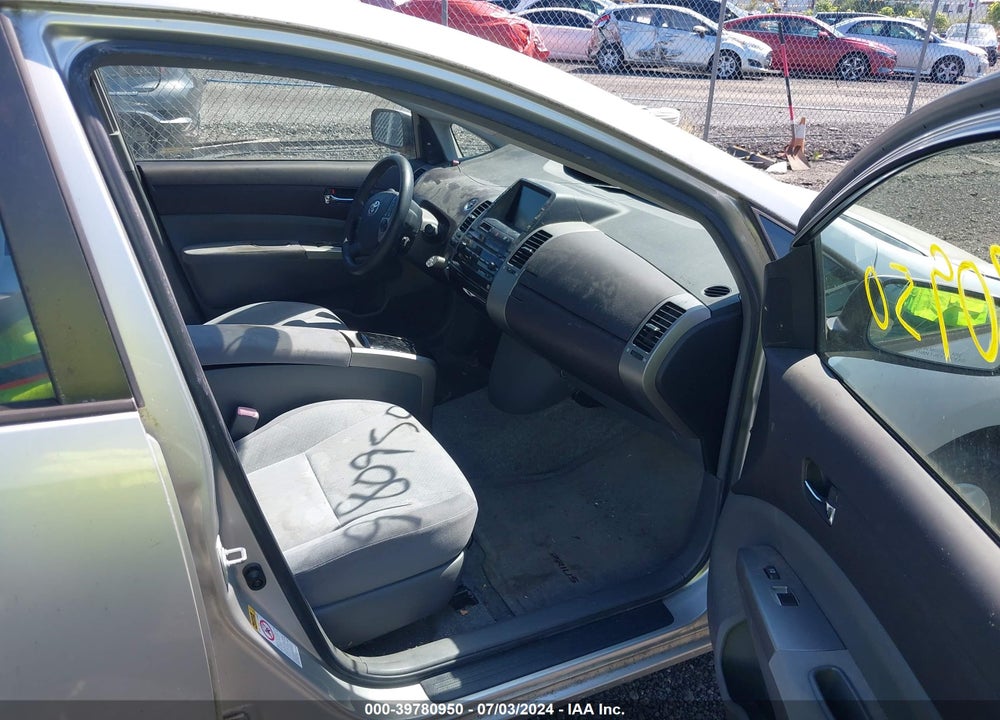 2005 TOYOTA PRIUS VIN: JTDKB20UX57034964