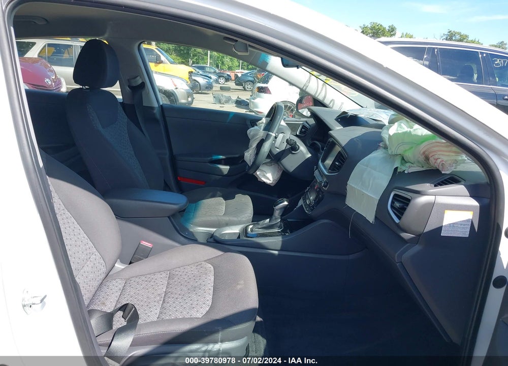 2019 HYUNDAI IONIQ HYBRID BLUE VIN: KMHC65LC5KU173812
