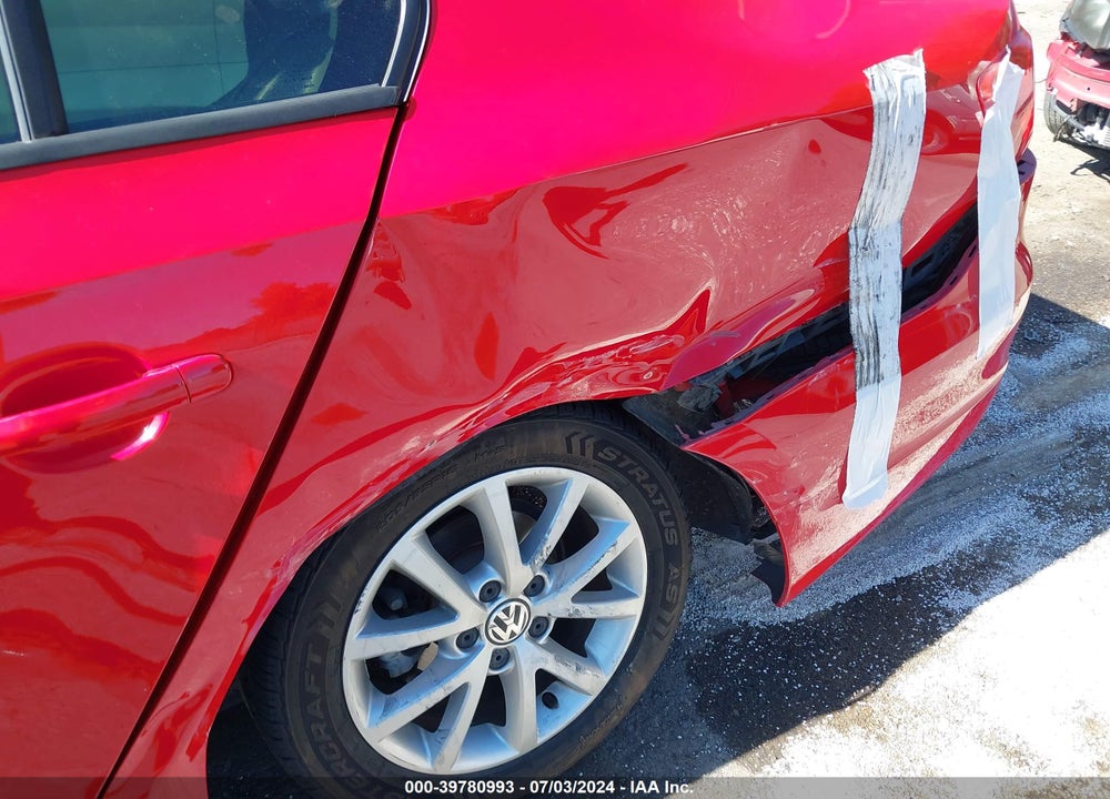 2012 VOLKSWAGEN JETTA 2.5L SE VIN: 3VWDP7AJ1CM427778