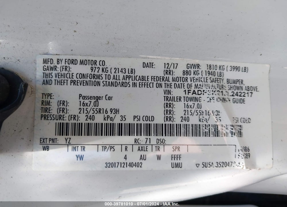 2018 FORD FOCUS SE VIN: 1FADP3K21JL242217
