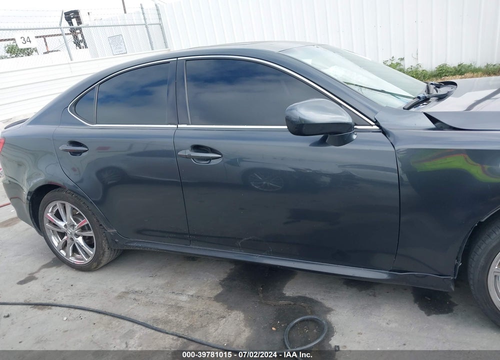 2006 LEXUS IS 250 VIN: JTHBK262762021558