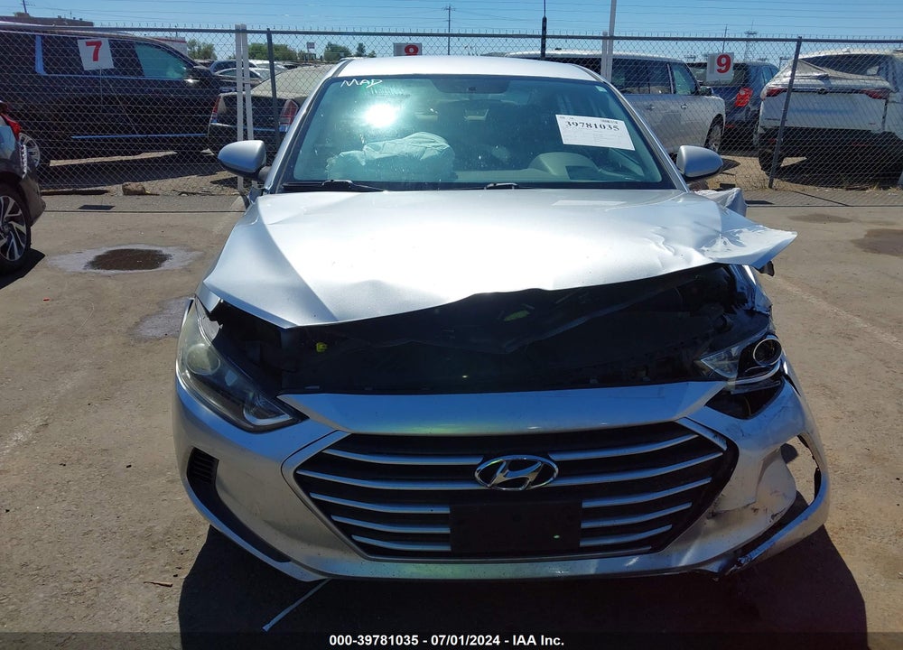 2017 HYUNDAI ELANTRA SE VIN: 5NPD74LF8HH113018