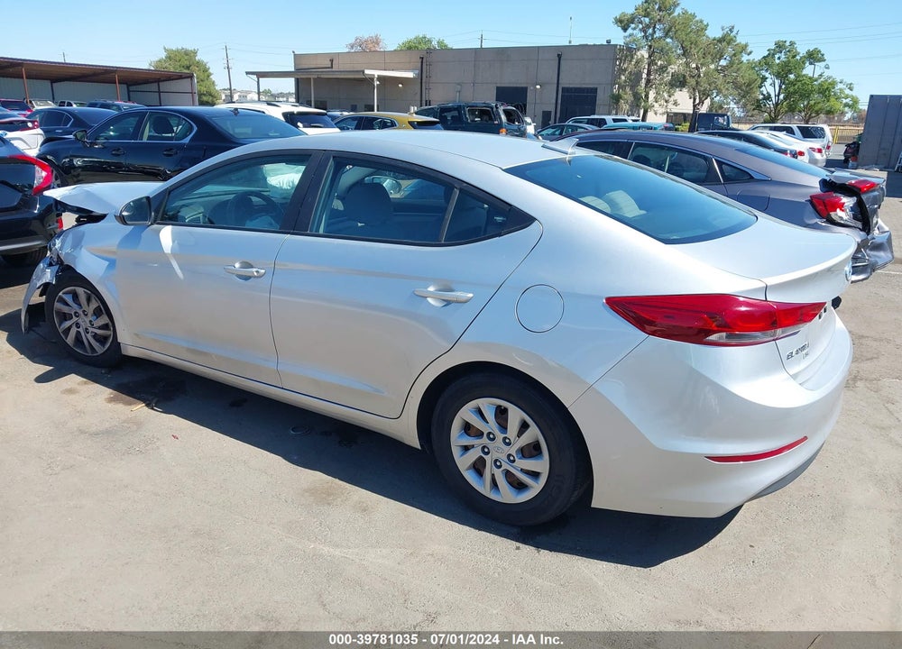 2017 HYUNDAI ELANTRA SE VIN: 5NPD74LF8HH113018