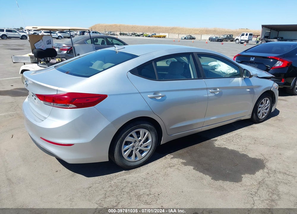 2017 HYUNDAI ELANTRA SE VIN: 5NPD74LF8HH113018