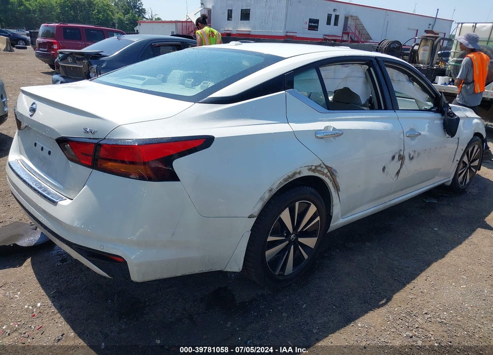 2021 NISSAN ALTIMA SV FWD VIN: 1N4BL4DV3MN316035
