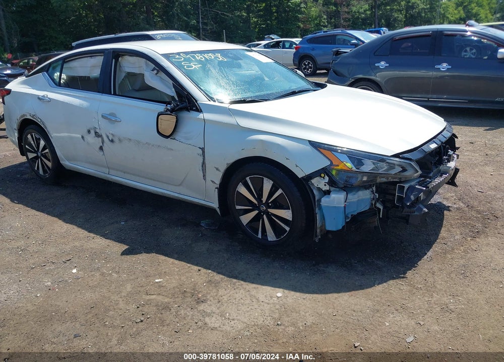 2021 NISSAN ALTIMA SV FWD VIN: 1N4BL4DV3MN316035
