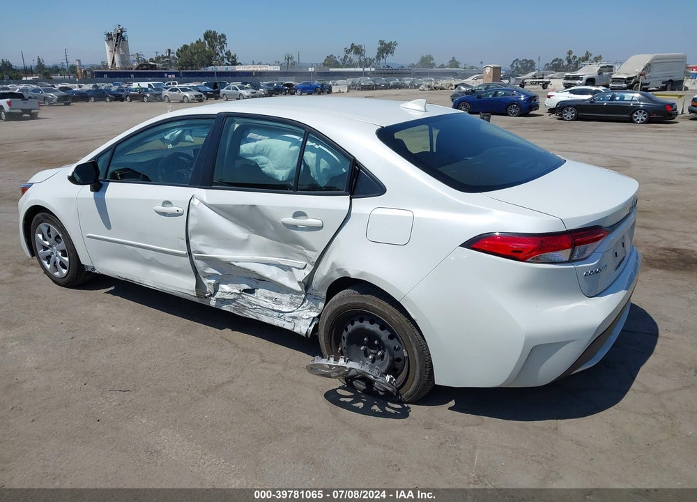 2021 TOYOTA COROLLA LE VIN: JTDEPMAE8MJ177415