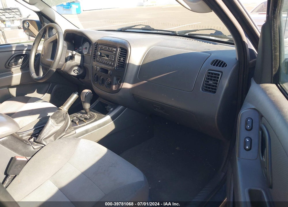 2006 FORD ESCAPE XLS/XLS MANUAL VIN: 1FMYU02Z66KA73577