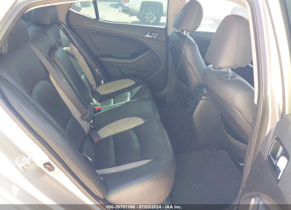 2012 KIA OPTIMA SX VIN: 5XXGR4A67CG045499