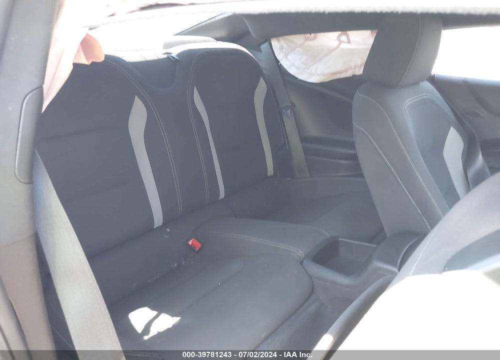 2022 CHEVROLET CAMARO RWD 1LT VIN: 1G1FB1RX7N0112451