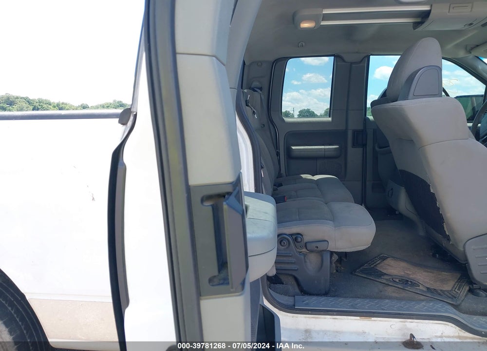 2004 FORD F-150 STX/XL/XLT VIN: 1FTRX12W84NB92562