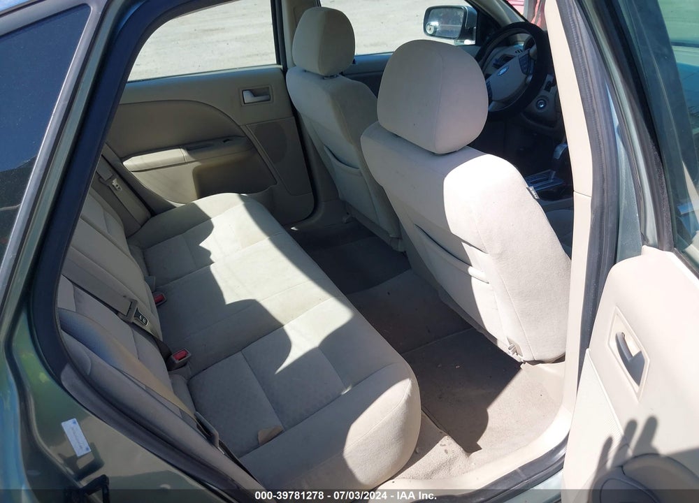 2007 FORD FIVE HUNDRED SEL VIN: 1FAHP241X7G130646