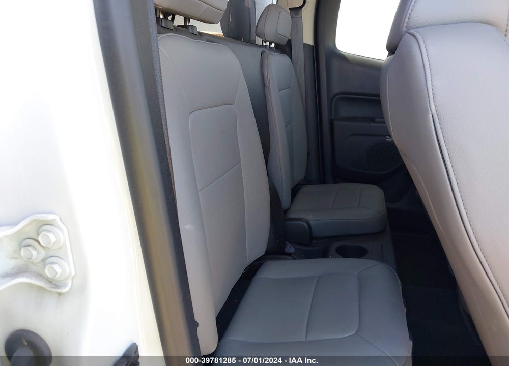2019 CHEVROLET COLORADO WT VIN: 1GCHSBEA4K1310658
