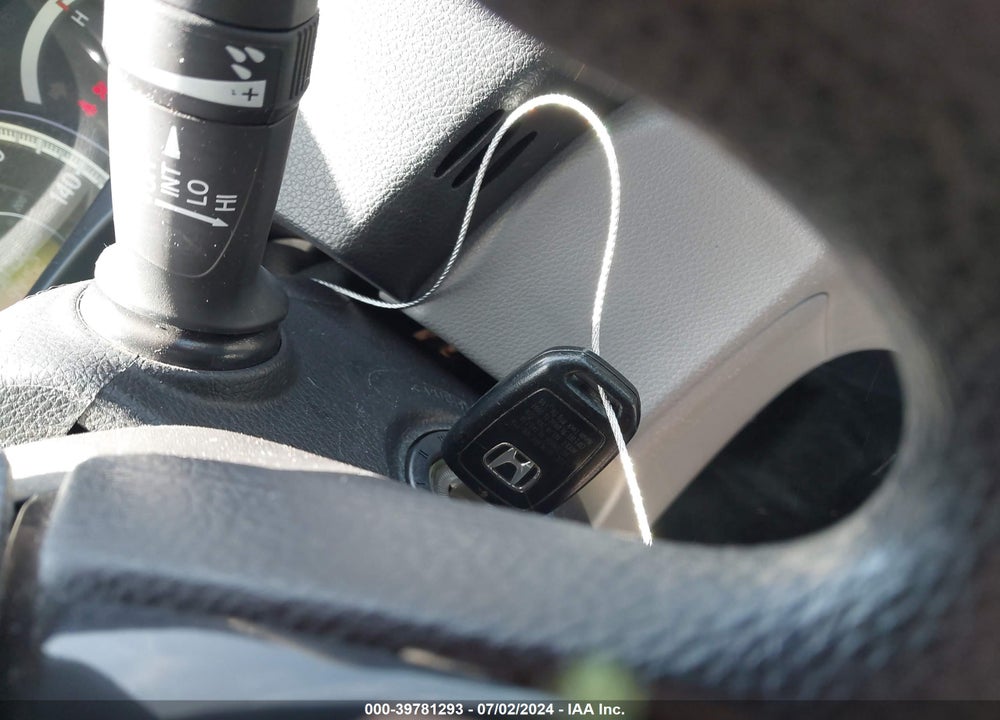 2017 HONDA ACCORD LX VIN: 1HGCR2F39HA077571