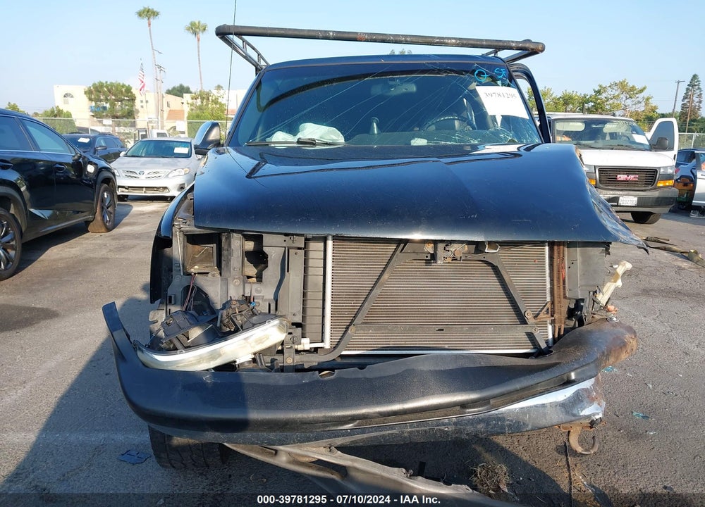 2000 CHEVROLET SILVERADO 1500 LS VIN: 1GCEK19T0YE417958