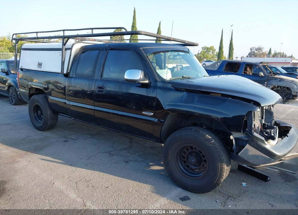 2000 CHEVROLET SILVERADO 1500 LS VIN: 1GCEK19T0YE417958