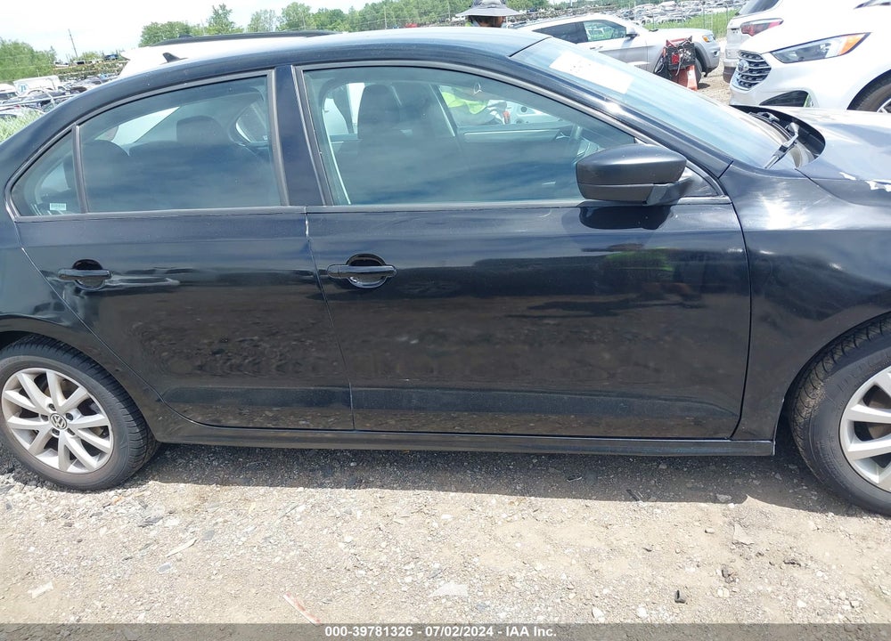 2015 VOLKSWAGEN JETTA 1.8T SE VIN: 3VWD17AJXFM284304