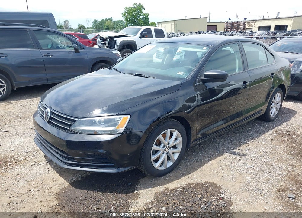 2015 VOLKSWAGEN JETTA 1.8T SE VIN: 3VWD17AJXFM284304