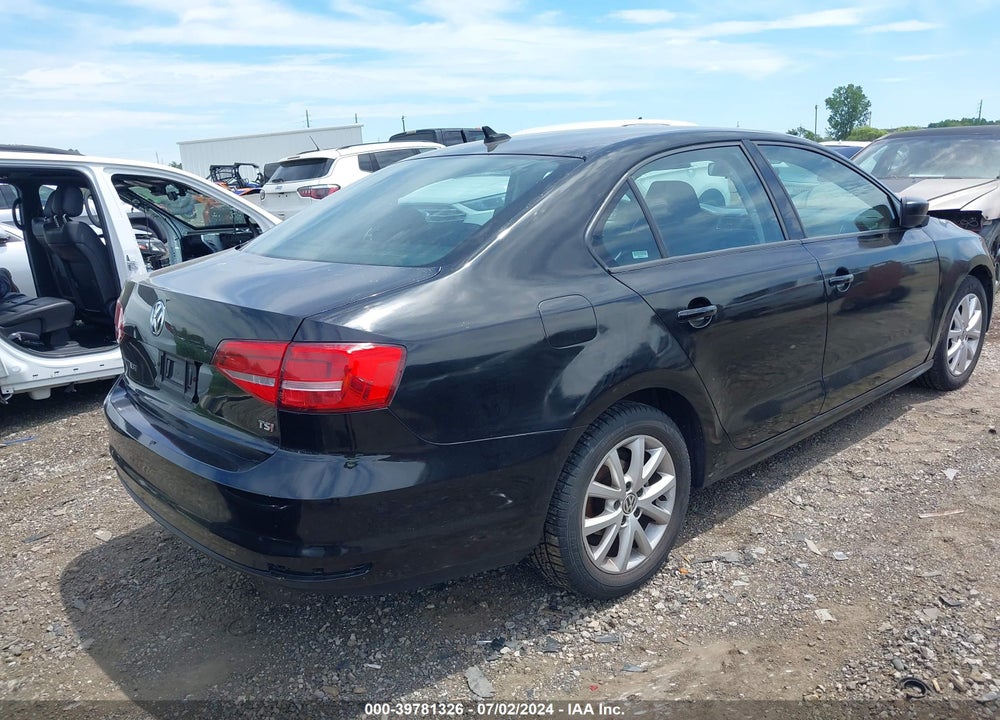 2015 VOLKSWAGEN JETTA 1.8T SE VIN: 3VWD17AJXFM284304