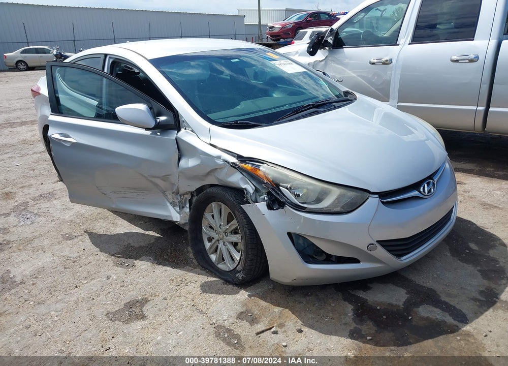 2015 HYUNDAI ELANTRA SE VIN: KMHDH4AE6FU323316