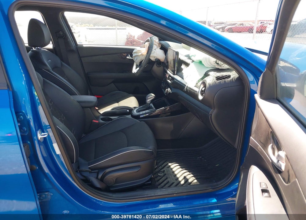2023 KIA FORTE GT LINE VIN: 3KPF54AD2PE594337