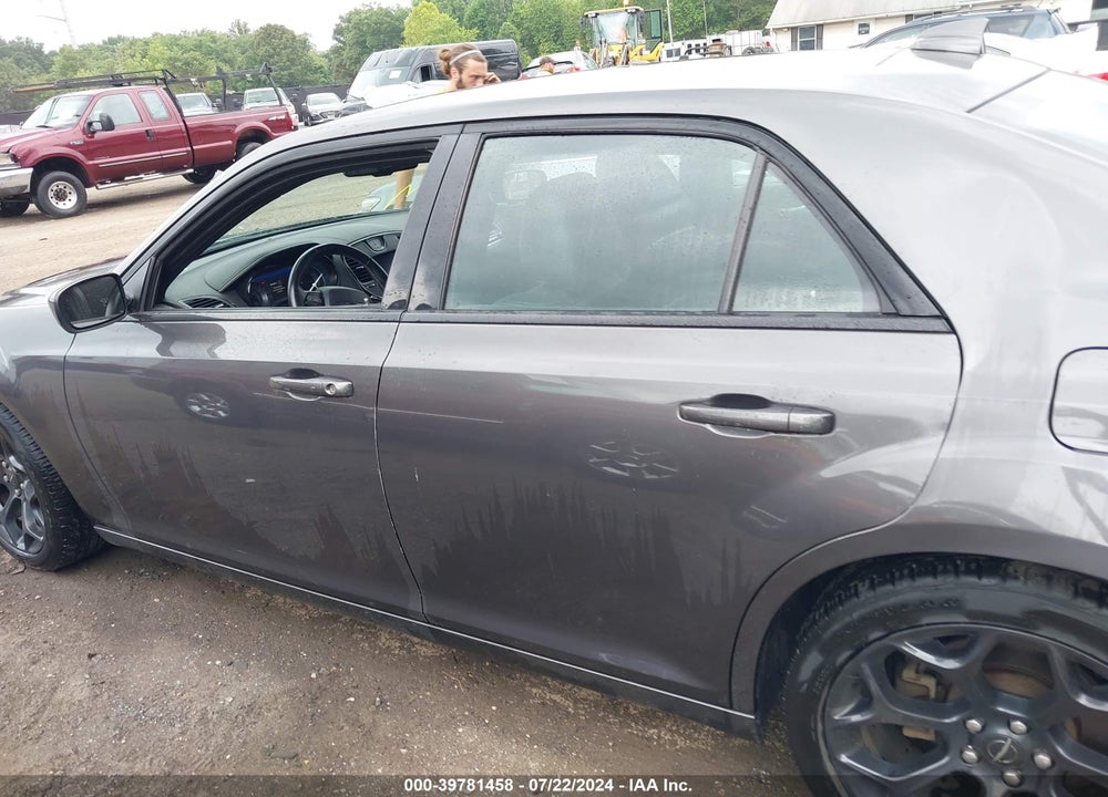 2019 CHRYSLER 300 300S VIN: 2C3CCABG0KH533716