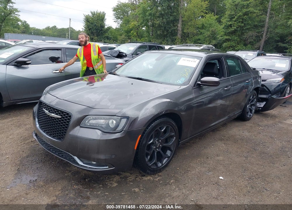 2019 CHRYSLER 300 300S VIN: 2C3CCABG0KH533716