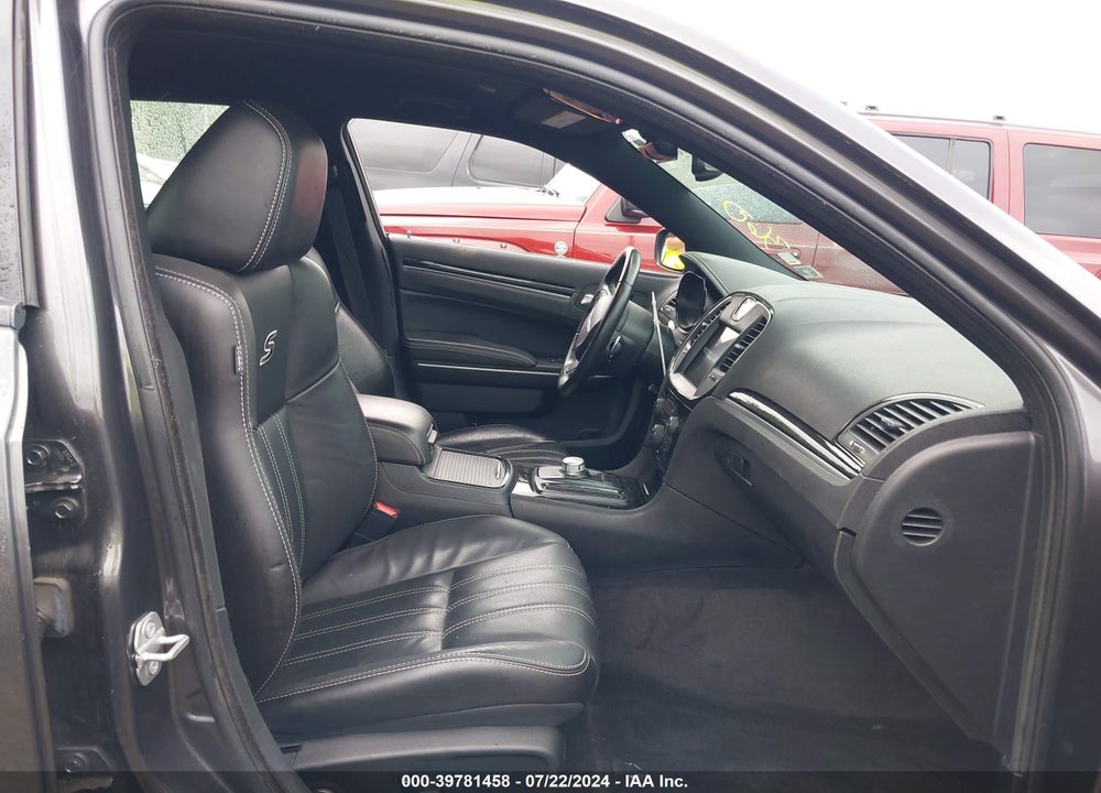 2019 CHRYSLER 300 300S VIN: 2C3CCABG0KH533716