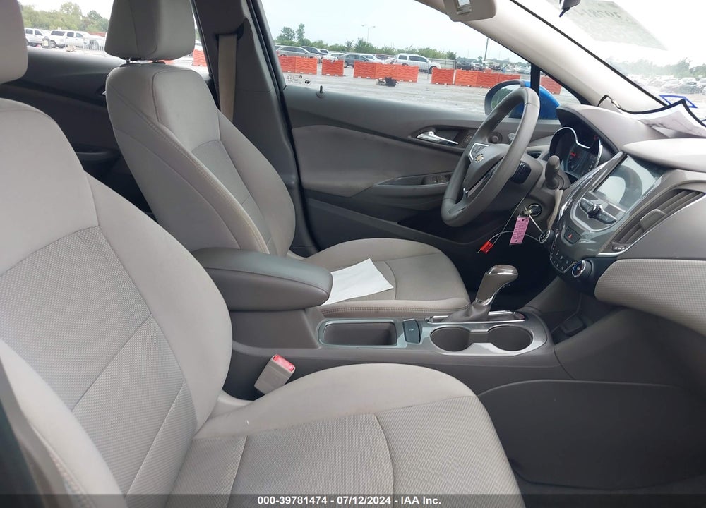 2018 CHEVROLET CRUZE LT AUTO VIN: 1G1BE5SM3J7144392