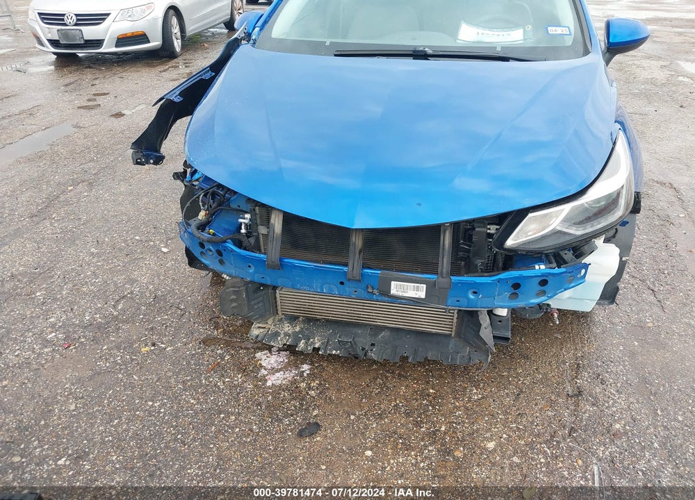 2018 CHEVROLET CRUZE LT AUTO VIN: 1G1BE5SM3J7144392