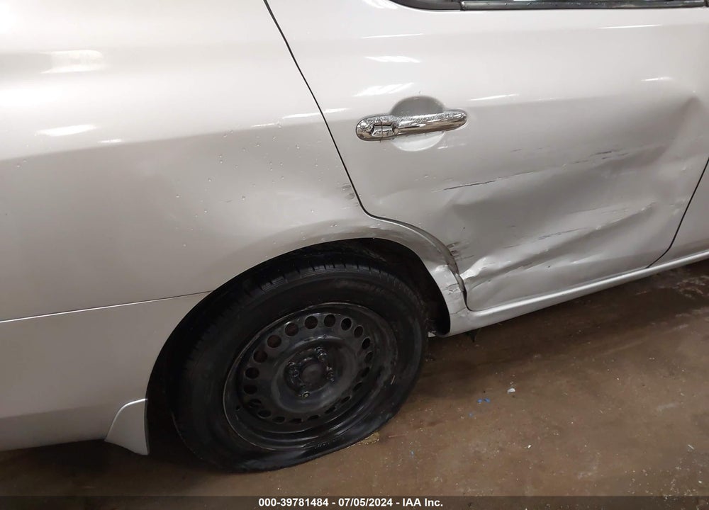 2014 NISSAN VERSA 1.6 SV VIN: 3N1CN7AP7EL806756
