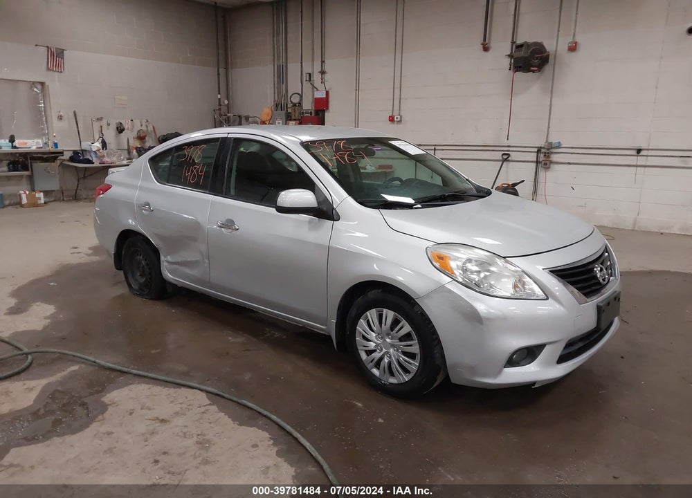 2014 NISSAN VERSA 1.6 SV VIN: 3N1CN7AP7EL806756