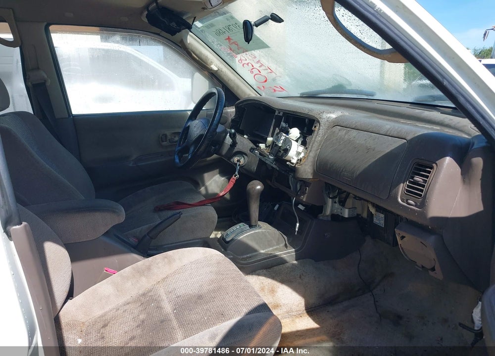 1999 MITSUBISHI MONTERO SPORT LS/XLS VIN: JA4LS31H8XP023826