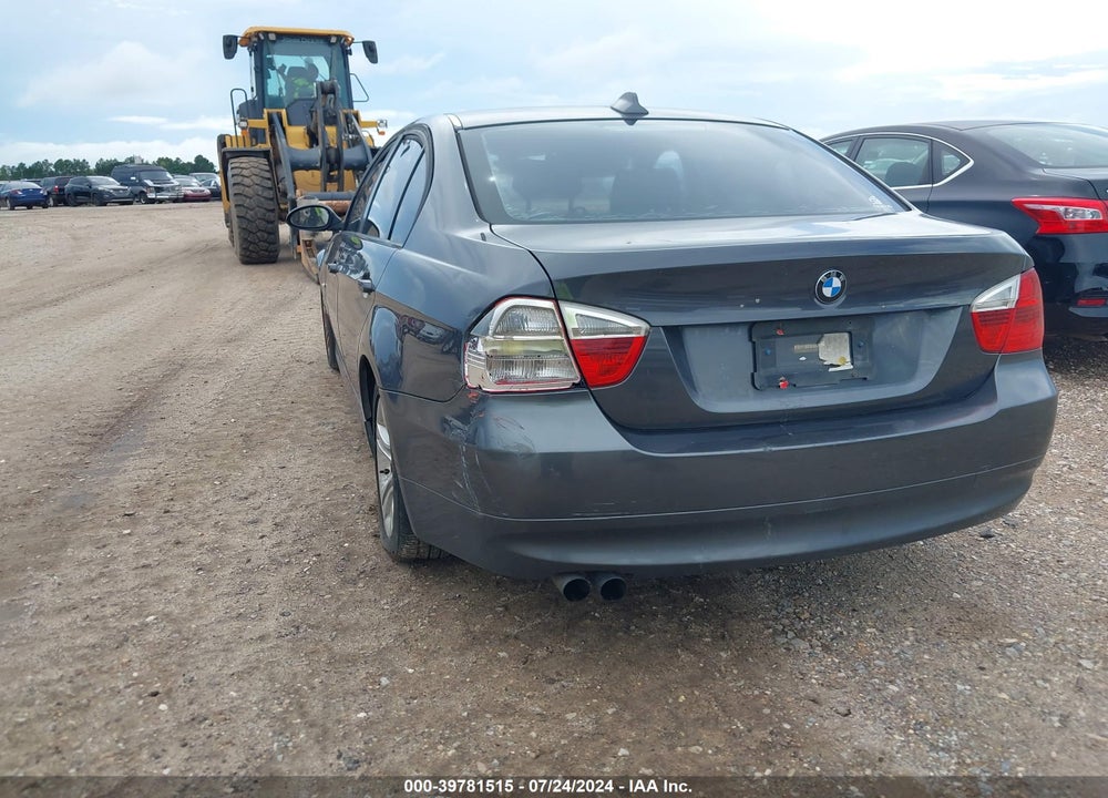 2008 BMW 328I VIN: WBAVC575X8NK77858