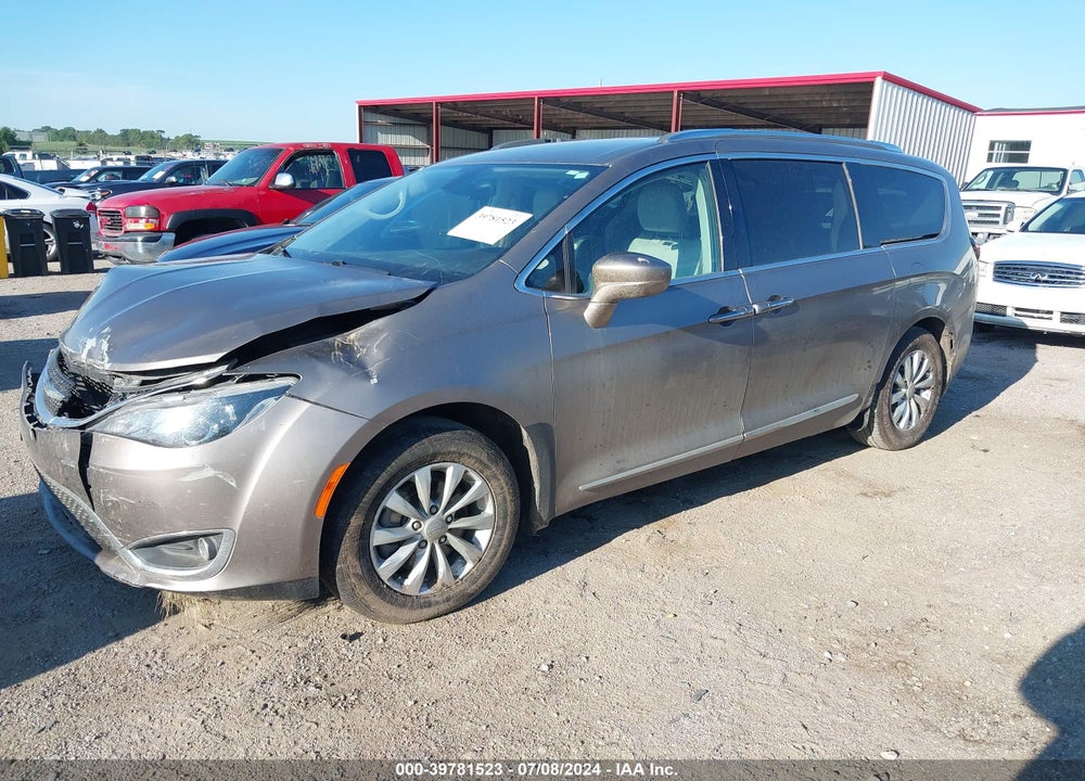 2018 CHRYSLER PACIFICA TOURING L PLUS VIN: 2C4RC1EG4JR293273