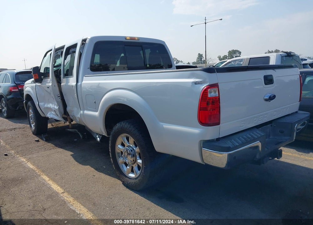2015 FORD F-250 LARIAT VIN: 1FT7W2BT7FED67845