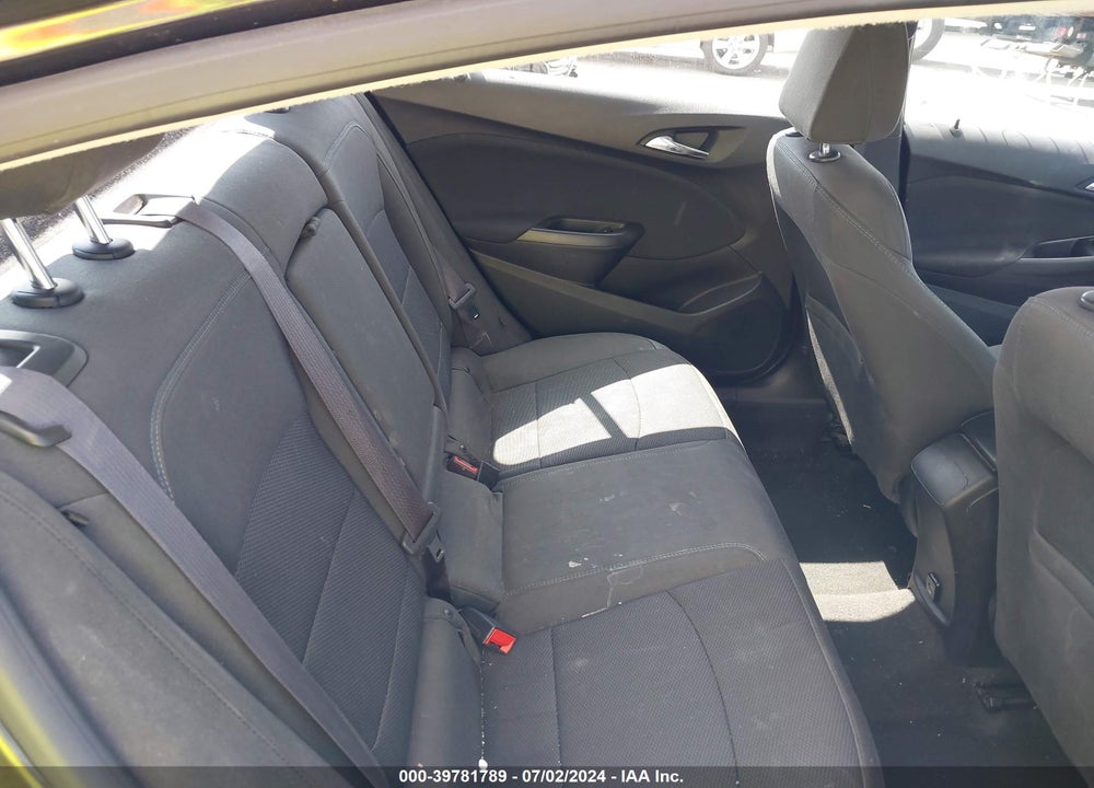 2017 CHEVROLET CRUZE LT AUTO VIN: 1G1BE5SM0H7111067