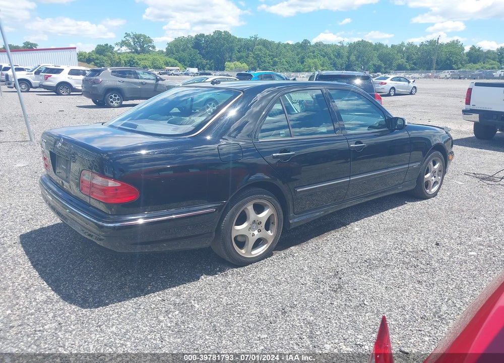2001 MERCEDES-BENZ E-CLASS BASE (A5) VIN: WDBJF65J61B220206