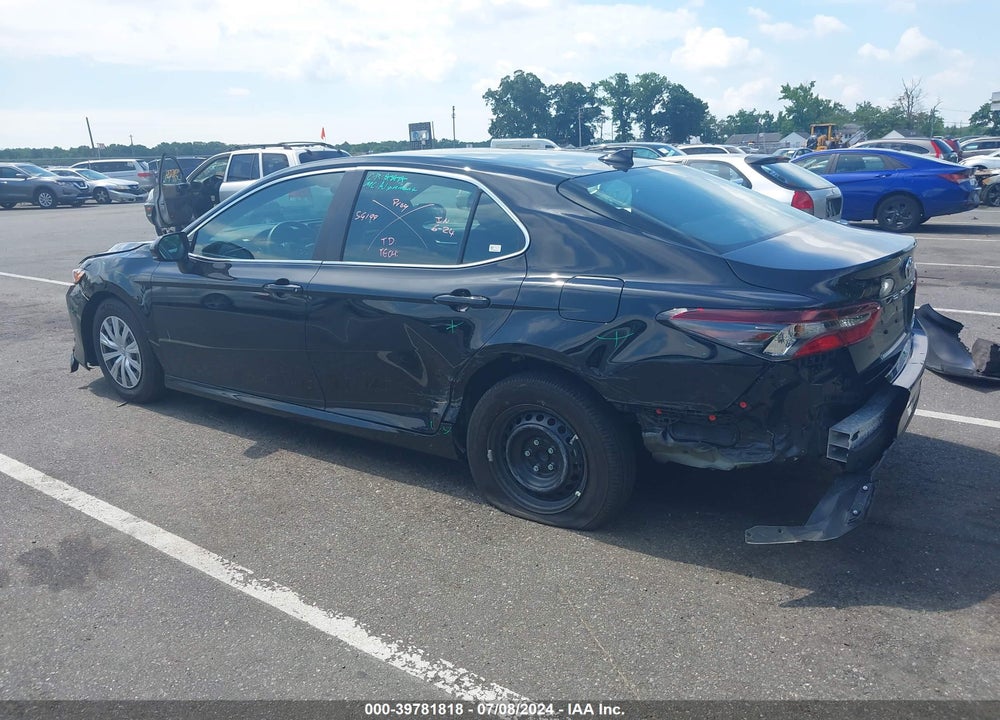 2024 TOYOTA CAMRY HYBRID LE VIN: 4T1C31AK8RU626097