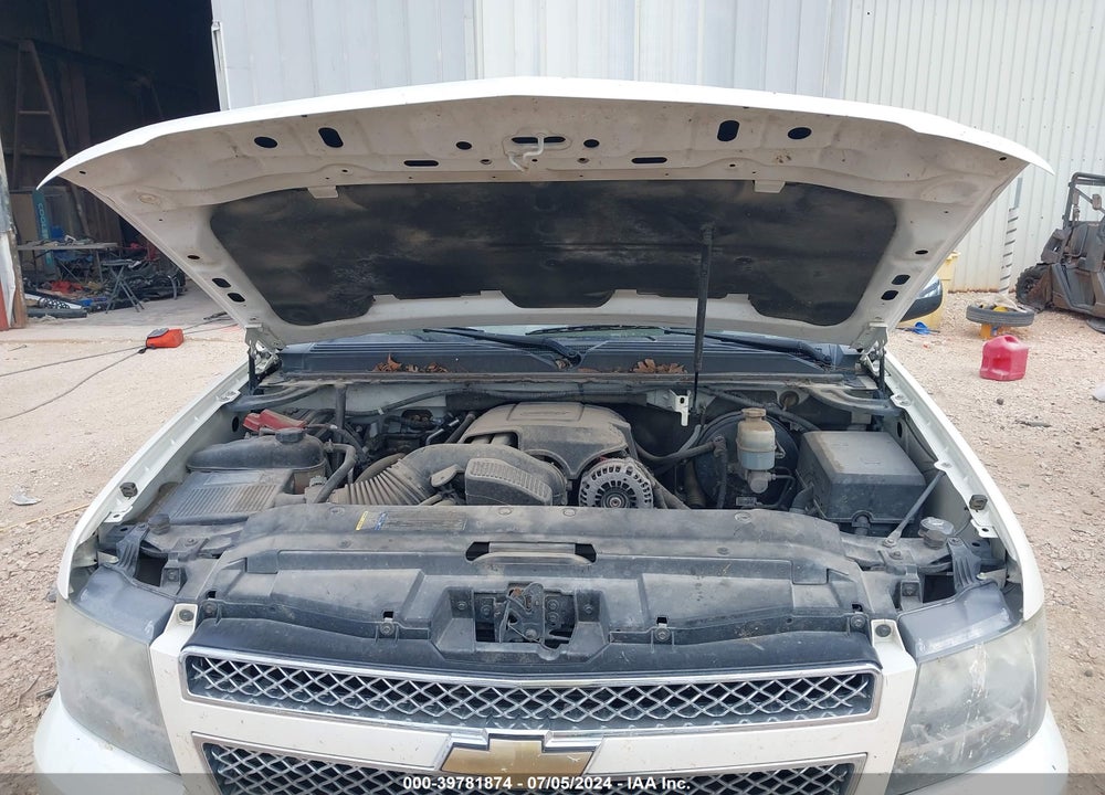 2010 CHEVROLET TAHOE LTZ VIN: 1GNUKCE03AR124192