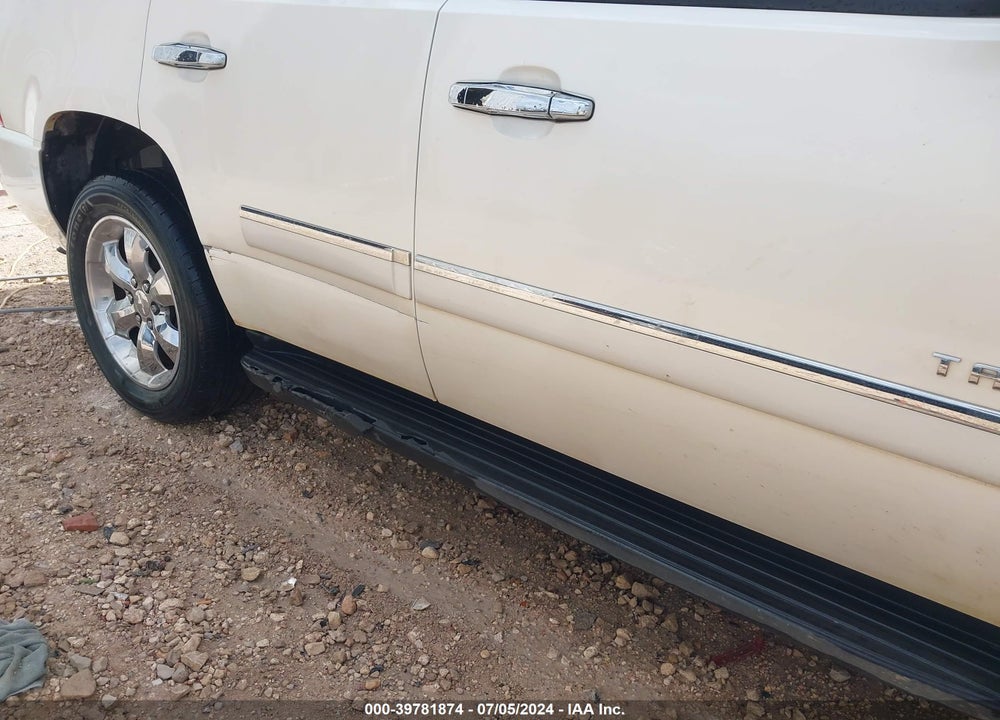 2010 CHEVROLET TAHOE LTZ VIN: 1GNUKCE03AR124192