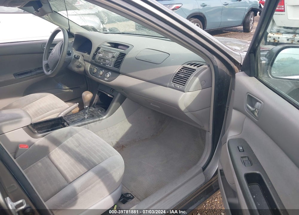 2005 TOYOTA CAMRY VIN: 4T1BE32K55U537615
